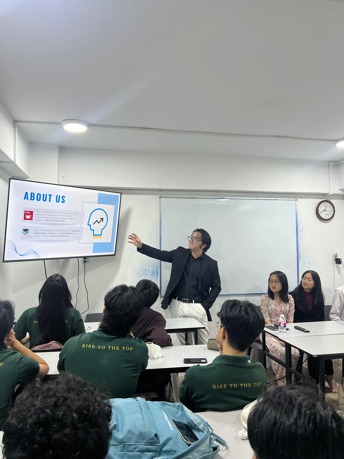 Photo from a Forward Society session