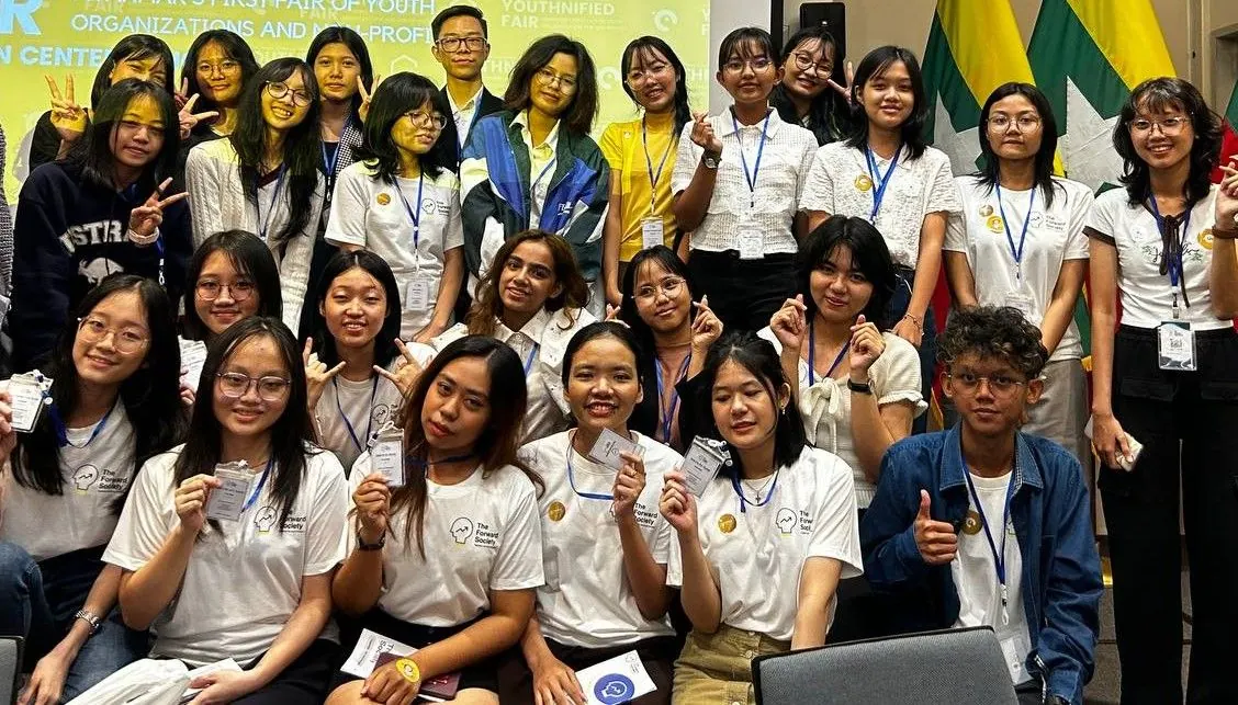 Photo from a Forward Society session